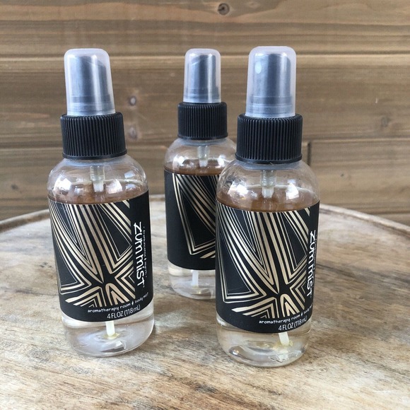 (3) Indigo Wild Zum Mist Room and Body Spray - Frankincense and Myrrh, 4 Oz - Picture 1 of 7